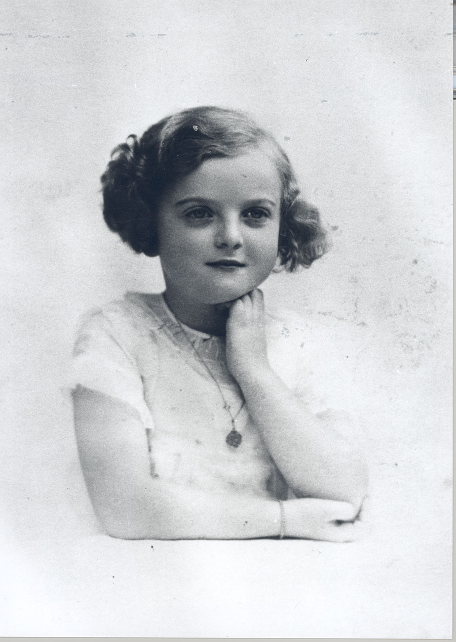 Jacqueline-Morgenstern-ca.-1940